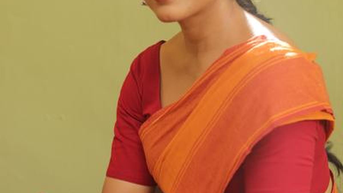 Padmapriya to deliver lecture at Madappally college