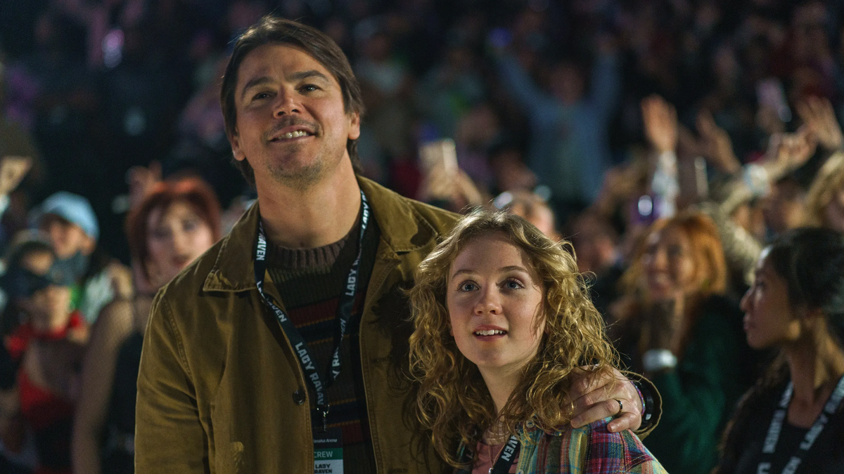 âTrapâ movie review: Josh Hartnett is earnest in M. Night Shyamalanâs insipid thriller