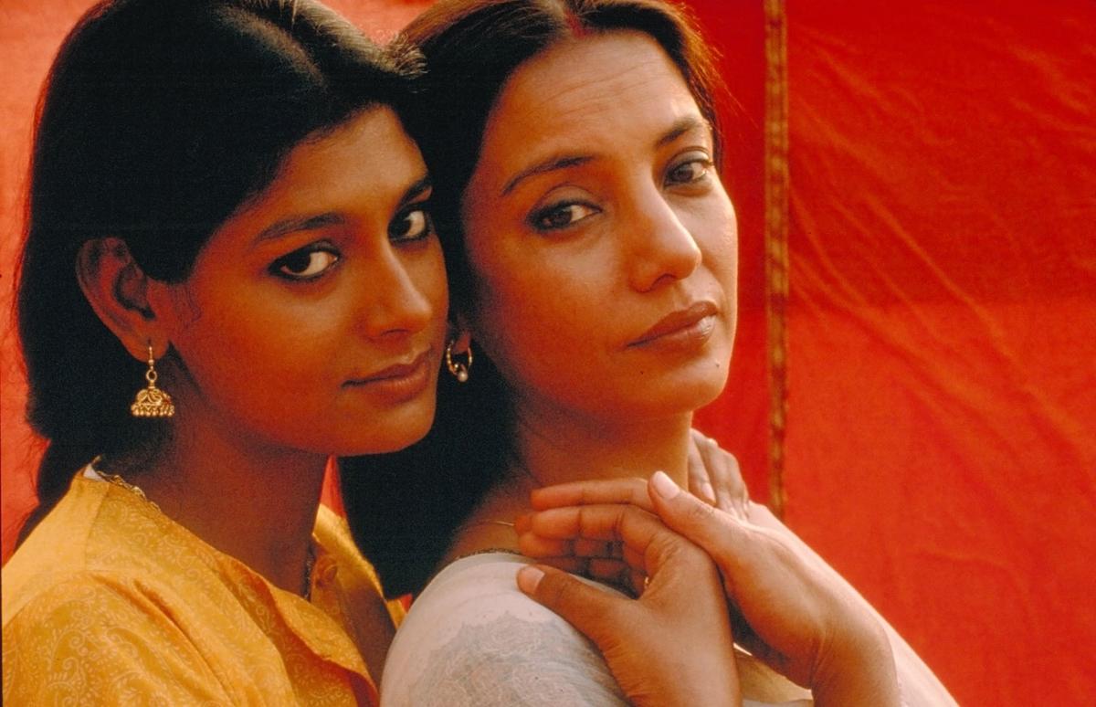 Nandita Das and Shabana Azmi in Deepa Mehta’s ‘Fire’