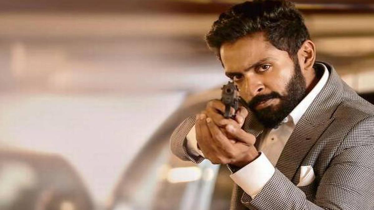 Thuppakki Munai' review: This Vikram Prabhu film makes for a bland ...