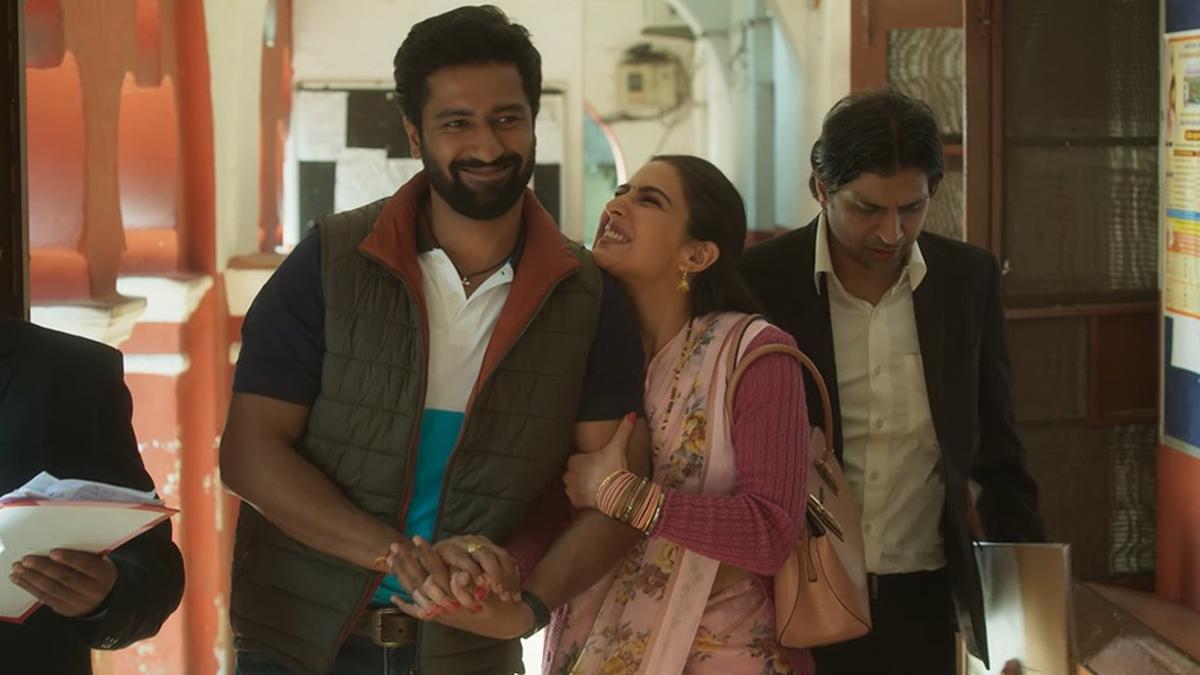 Zara Hatke Zara Bachche trailer: Vicky Kaushal and Sara Ali Khan's pair ...