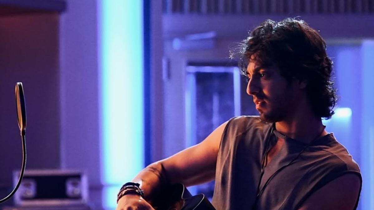 ‘Saiyaara’: Ahaan Panday goes ‘Krish Kapoor’ mode to thank fans as Mohit Suri’s film completes a week