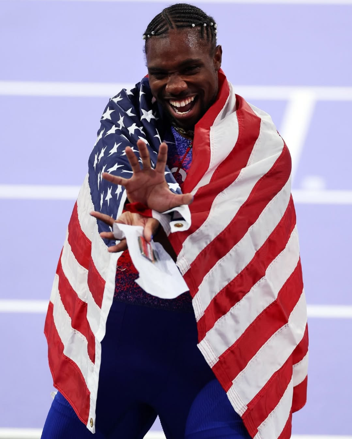 Noah Lyle’s performs a Kamehameha after bagging gold at the Paris Olympics 2024