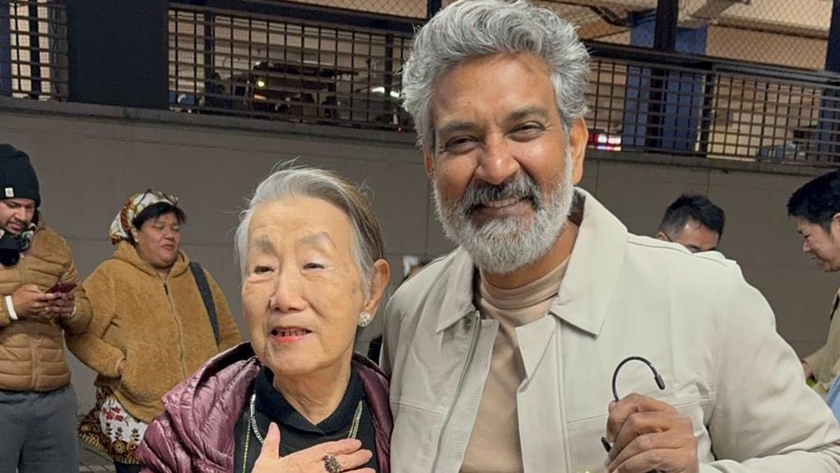 SS Rajamouli attends ‘RRR’ special screening in Japan, receives gift from 83-year-old fan