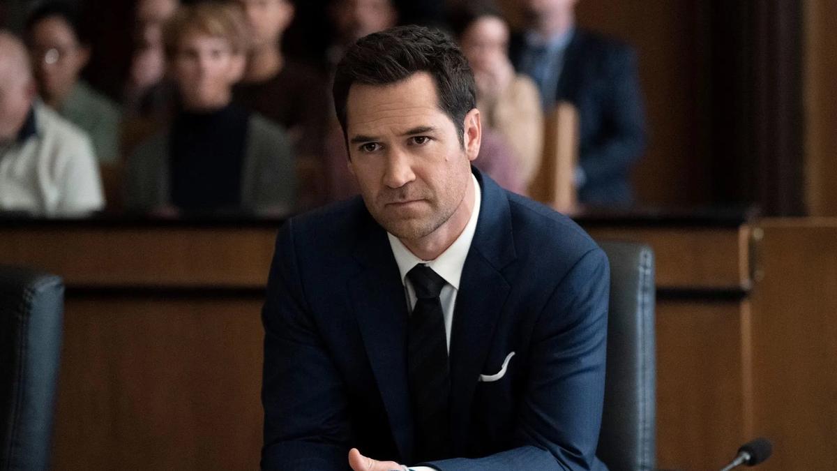 Netflix renews ‘The Lincoln Lawyer’ for a third season