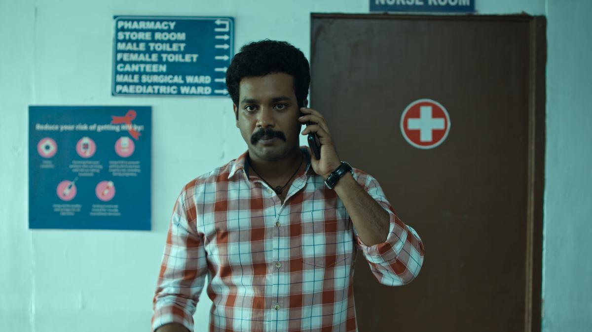 Kanna Ravi in a still from ‘Inspector Rishi’ Kanna Ravi in a still from ‘Inspector Rishi’