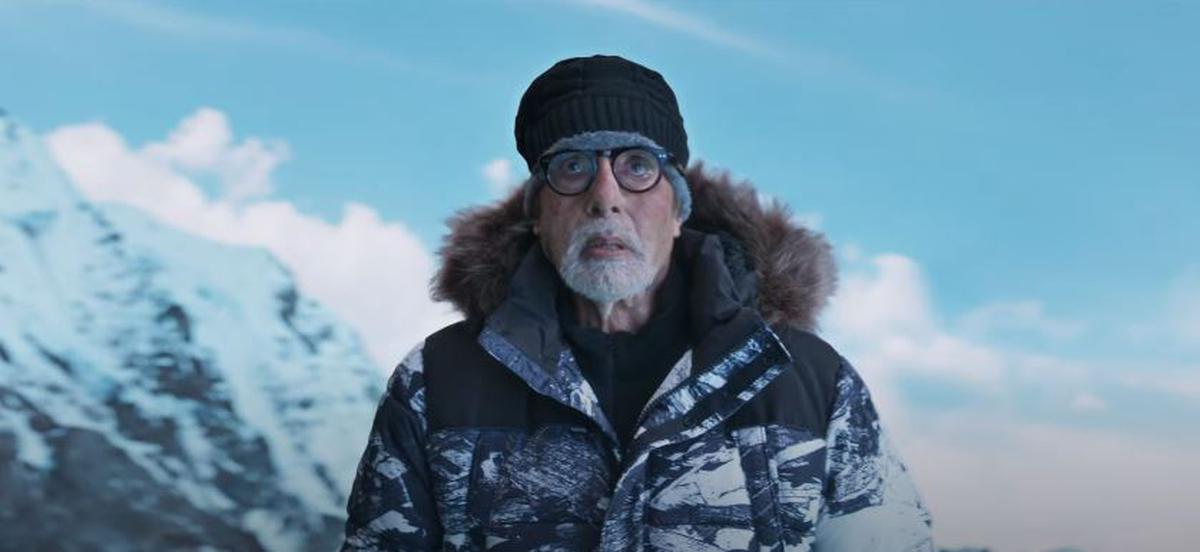 ‘Uunchai’ trailer: Amitabh Bachchan and friends climb Everest to honour late friend