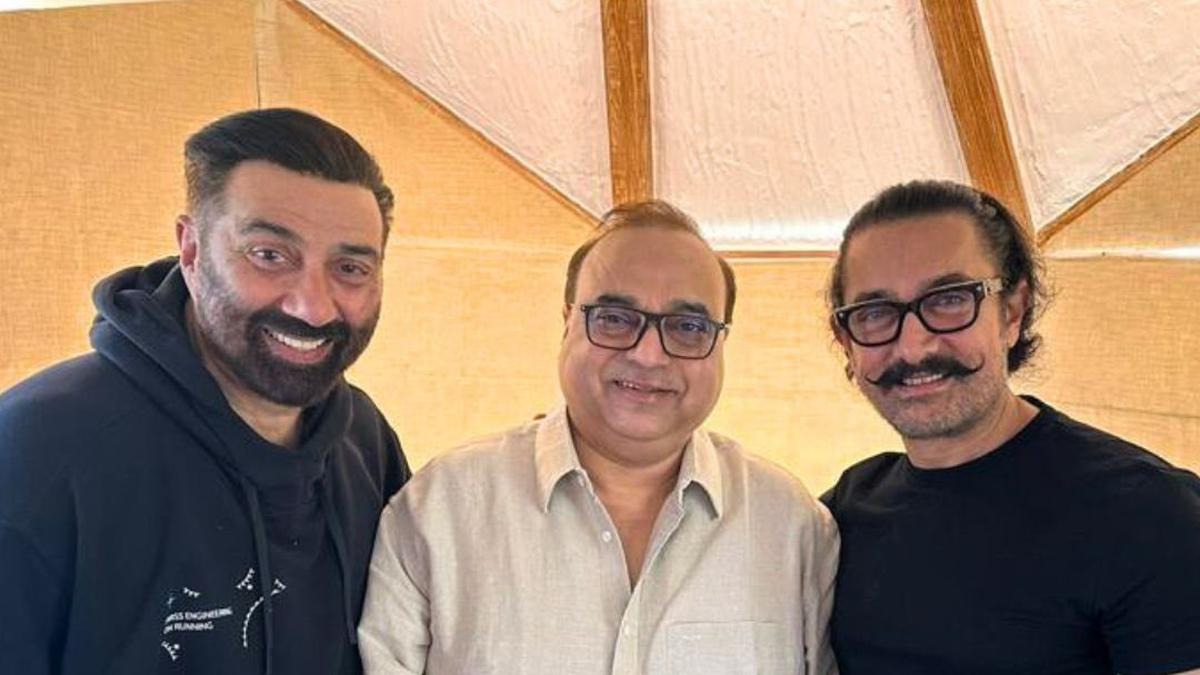 Aamir Khan to produce Sunny Deol-Rajkumar Santoshi's 'Lahore, 1947'