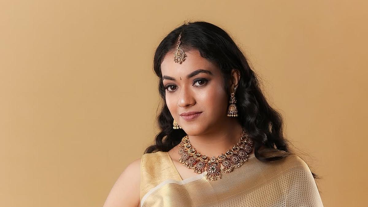 Sruthi narayanan nude video