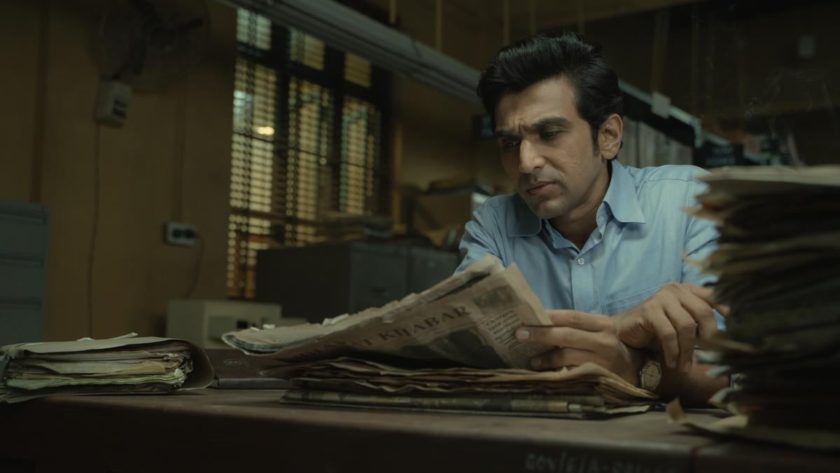 Pratik Gandhi in 'Saare Jahan Se Accha'.