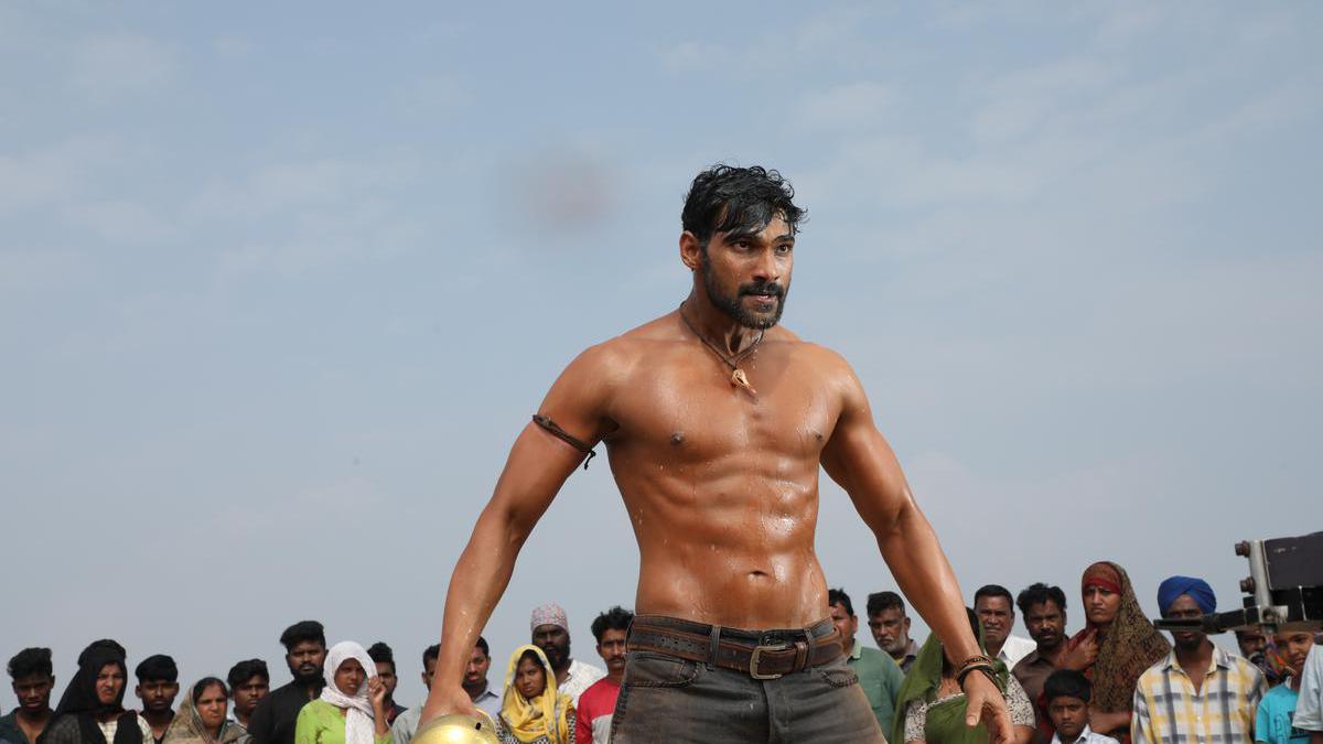 ‘Chatrapathi’ movie review: V.V. Vinayak, Bellamkonda Sreenivas deliver a stale remake of S.S. Rajamouli’s raging hit