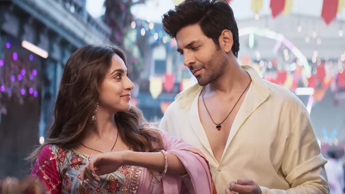 ‘Satyaprem Ki Katha’ movie review: Kartik Aaryan and Kiara Advani shoulder an unusual romantic drama that takes time to find its voice