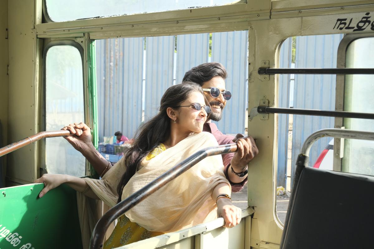 Vidhu and Preethi Asrani in a still from ‘29’