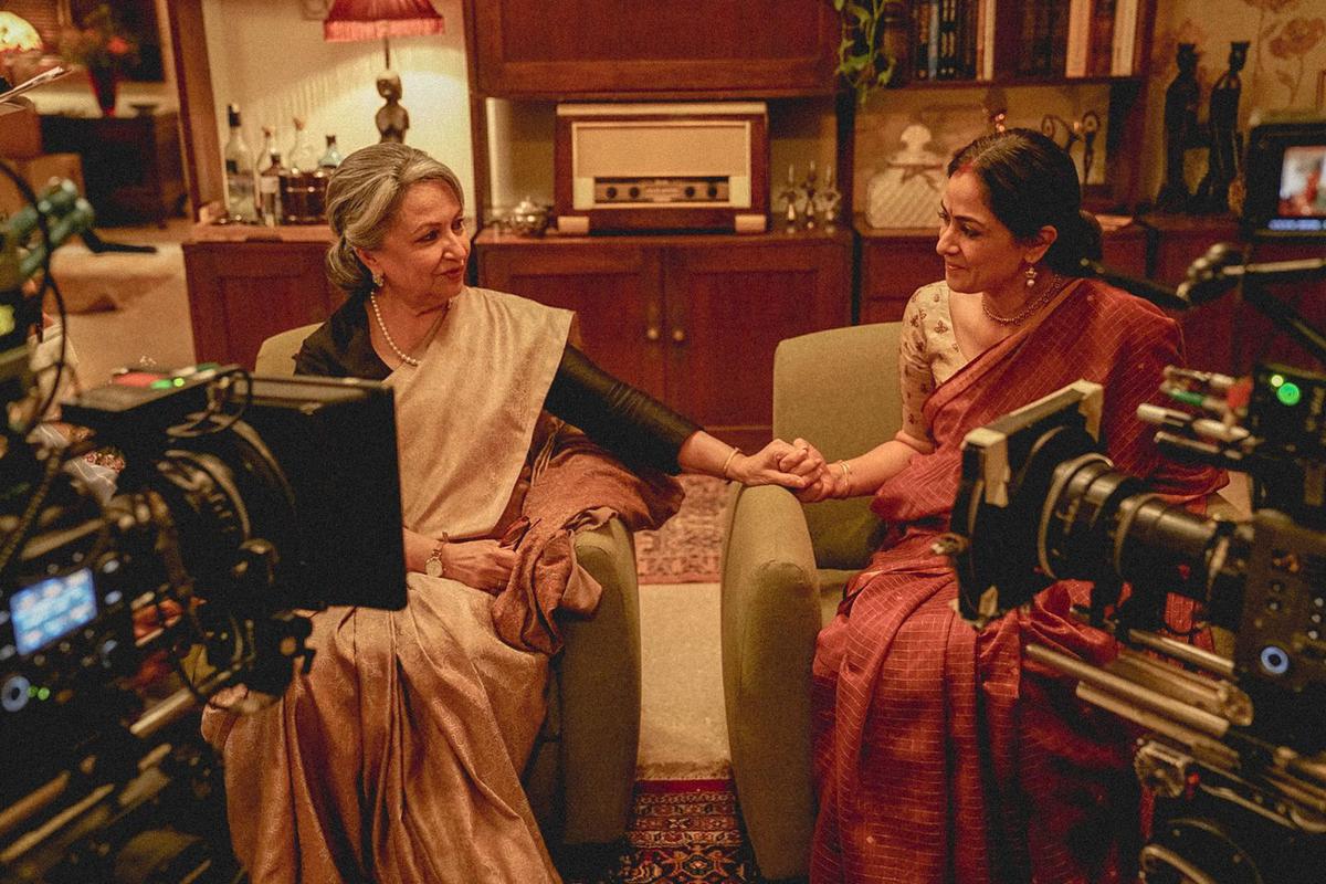 Simran with Sharmila Tagore on the sets of 'Gul Mohar'