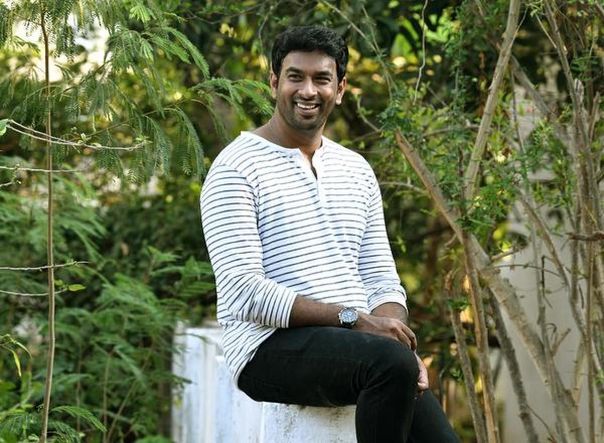 Working with Vijay was a learning experience: lyricist Vivek - The Hindu