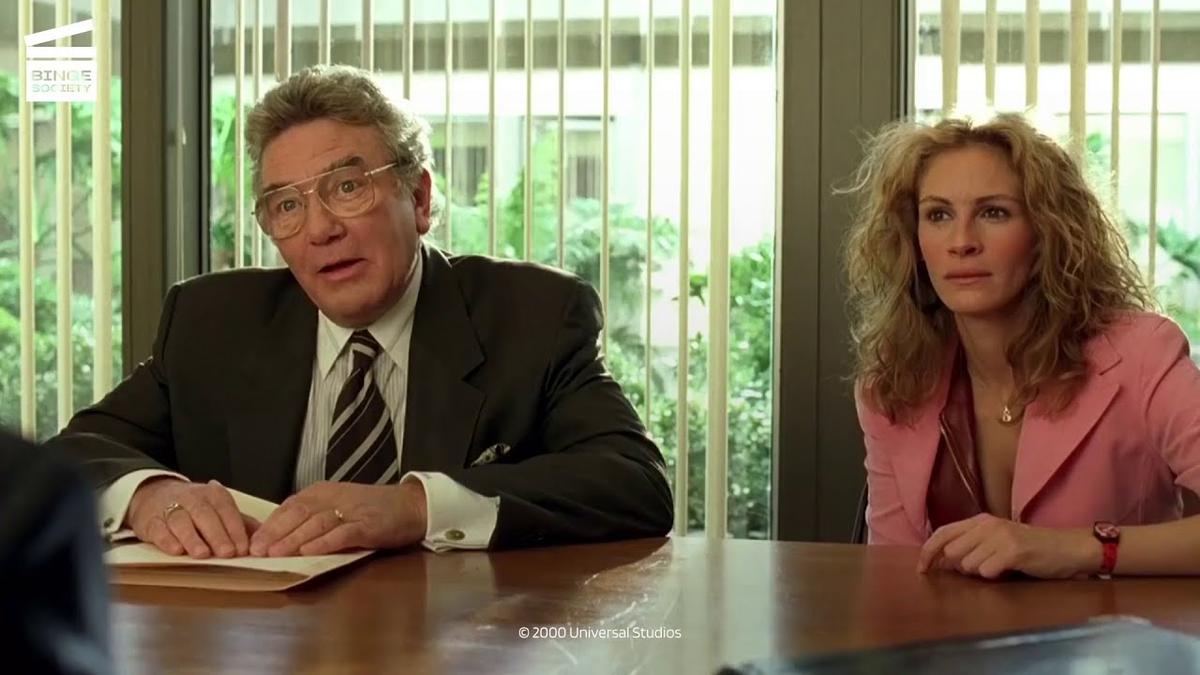 A still from ‘Erin Brockovich’