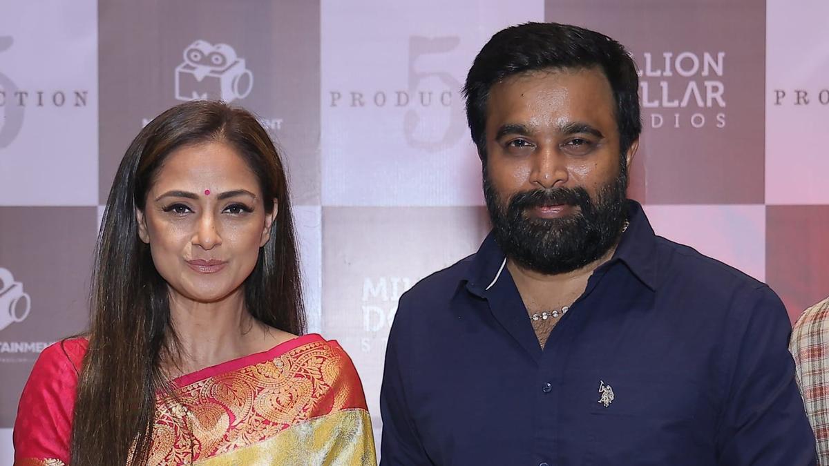 Sasikumar and Simran team up for ‘Good Night’ and ‘Lover’ makers’ next