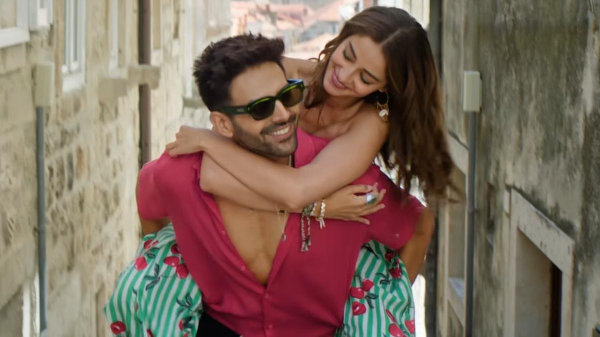 ‘Tu Meri Main Tera Main Tera Tu Meri’ trailer: Kartik Aaryan and Ananya Panday promise lighthearted rom-com