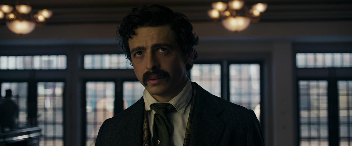 Anthony Boyle as John Wilkes Booth in Apple TV+’s Manhunt