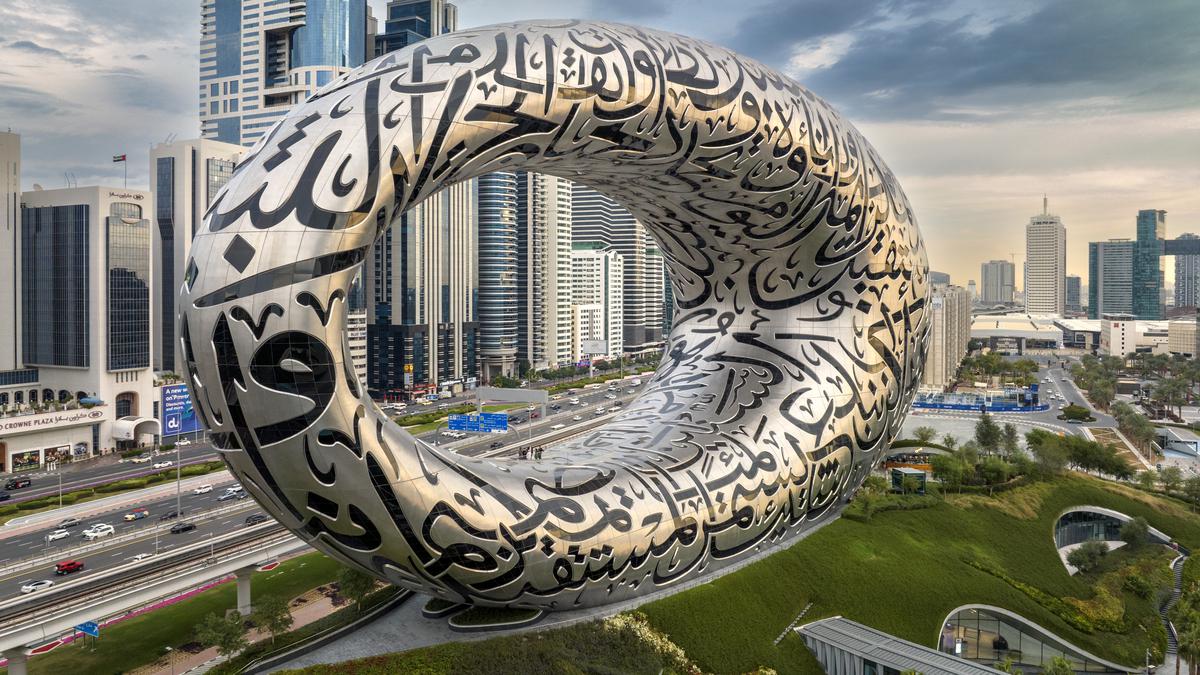 Envie de vivre l’expérience de l’année 2071 ?  Dirigez-vous vers le « Musée du futur » de Dubaï