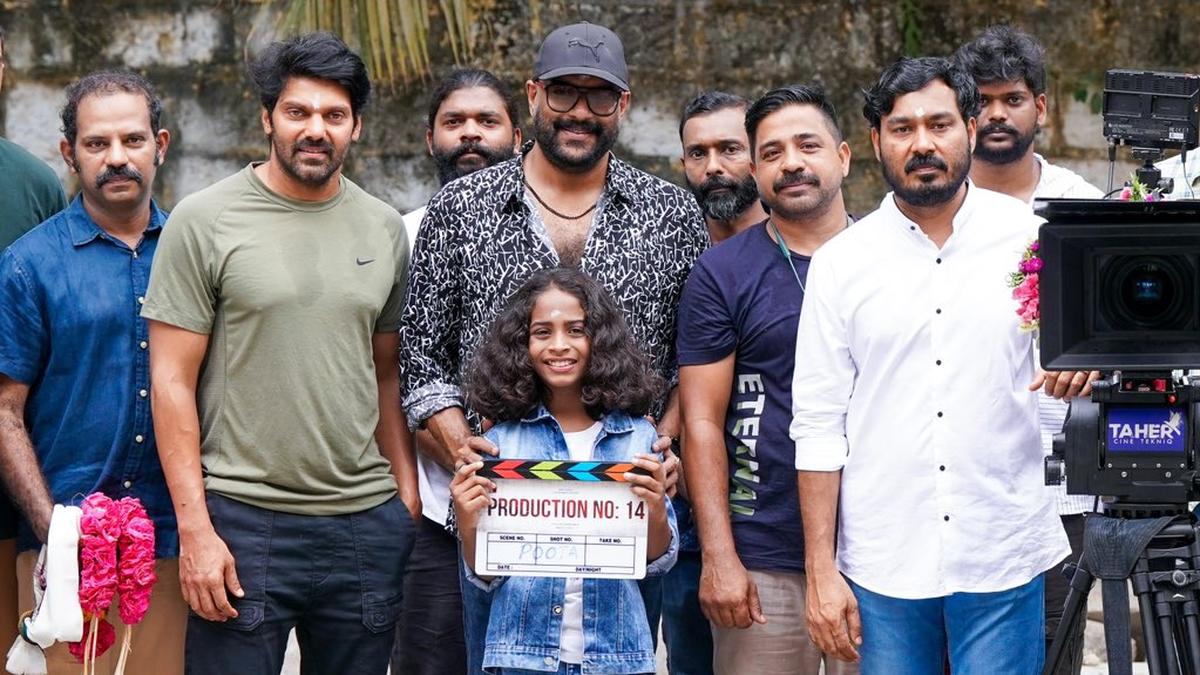 Arya’s next, written by Murali Gopy and directed by ‘Run Baby Run’ maker, goes on floors