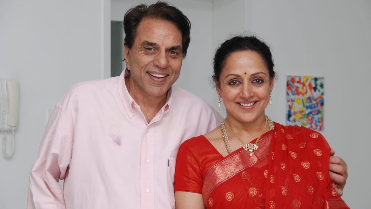 Hema Malini, Sunny Deol and Bobby Deol give heartfelt tributes to Dharmendra on his birthday