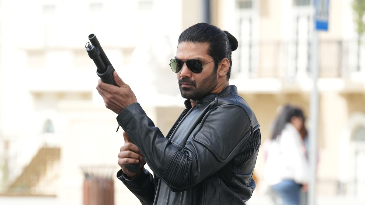 Mr X' movie review: Arya-Gautham Karthik's promising mission undone by excess - The Hindu