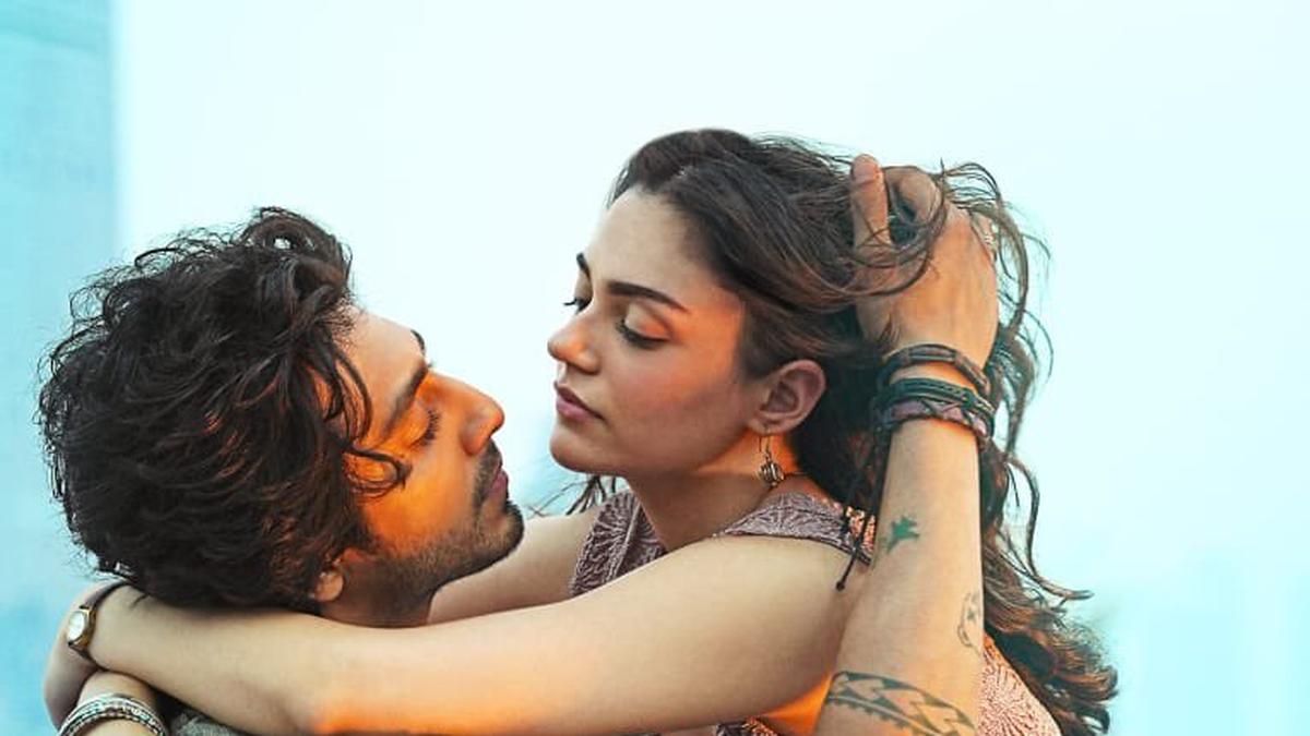 ‘Saiyaara’ day one box office: Ahaan Panday-Aneet Padda off to a strong start in India