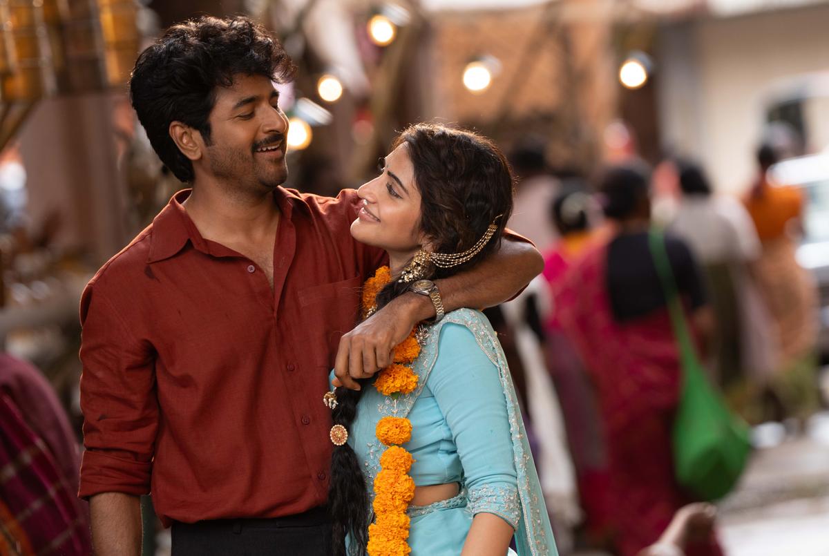 'पराशक्ति' में शिवकार्तिकेयन और श्रीलीला