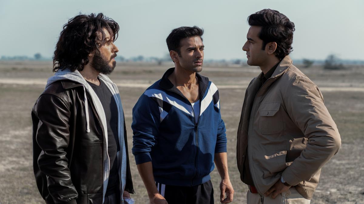 Divyenndu Sharma as Devinder Singh, Vishal Vashishtha as Arvind, Pulkit Samrat as Ravi in ‘Glory'