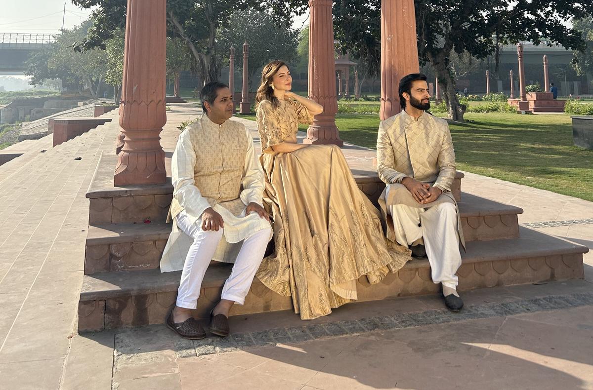 Siddhant Bhatia, Kanika Kapoor and Raghav Mehta in ‘Sounds of Kumbha’ Siddhant Bhatia, Kanika Kapoor and Raghav Mehta in ‘Sounds of Kumbha’