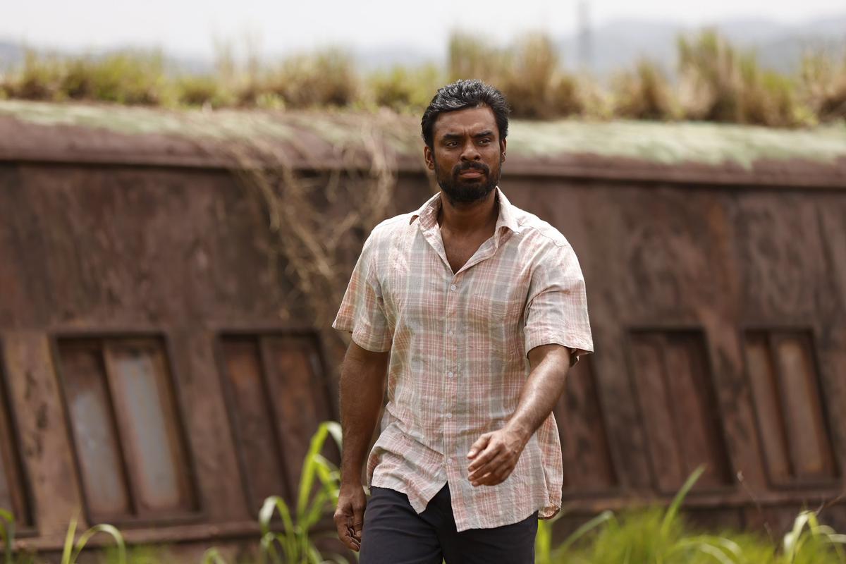 Adrishya Jalakangal' movie review: Tovino Thomas delivers a firecracker performance in this anti-war film. - The Hindu