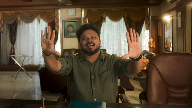 Dayangaram-Popular-Tamil-YouTuber-VJ-Siddhu-to-make-his-directorial-debut-with-Vels-Film-International