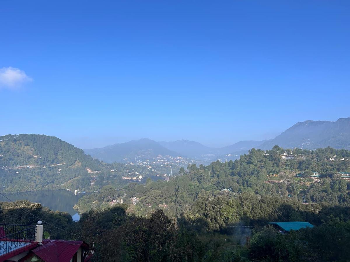 A view of the valley from Naukuchiatal A view of the valley from Naukuchiatal