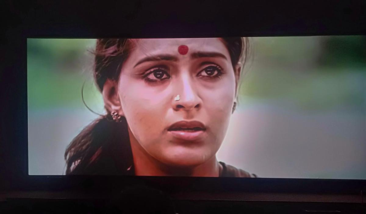 Radha as Kuyil in ‘Muthal Mariyathai’