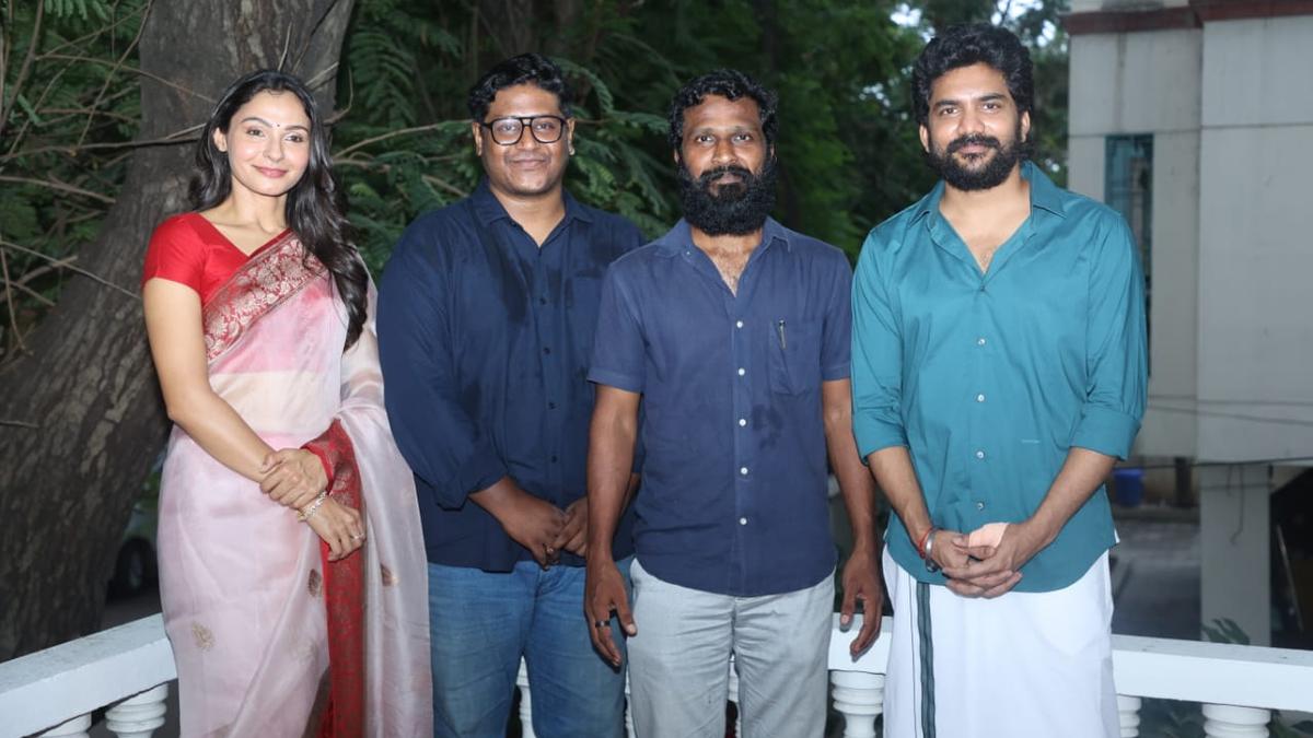 Kavin - Andrea Jeremiah team up for ‘Mask’; Vetrimaaran to produce the film