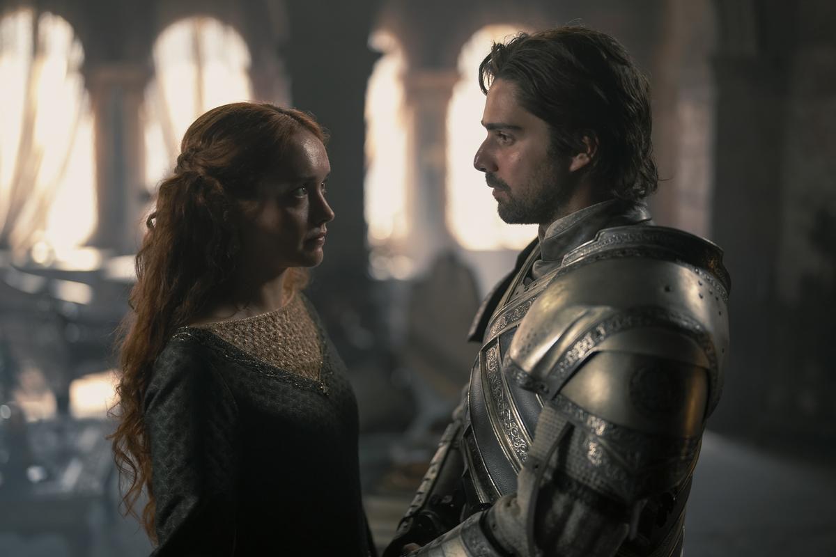 Olivia Cooke and Fabien Frankel in a still from 'House of the Dragon' Season 2 Episode 1