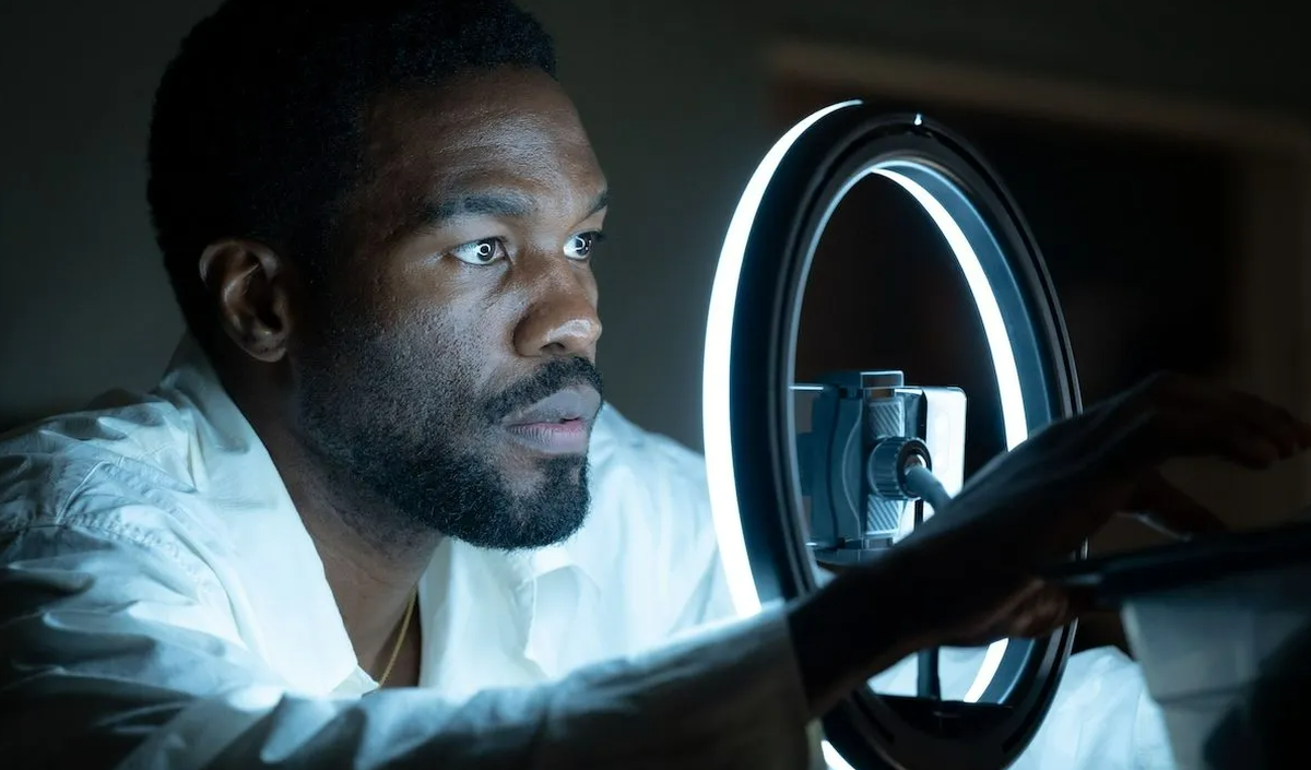 'वंडर मैन' का एक दृश्य