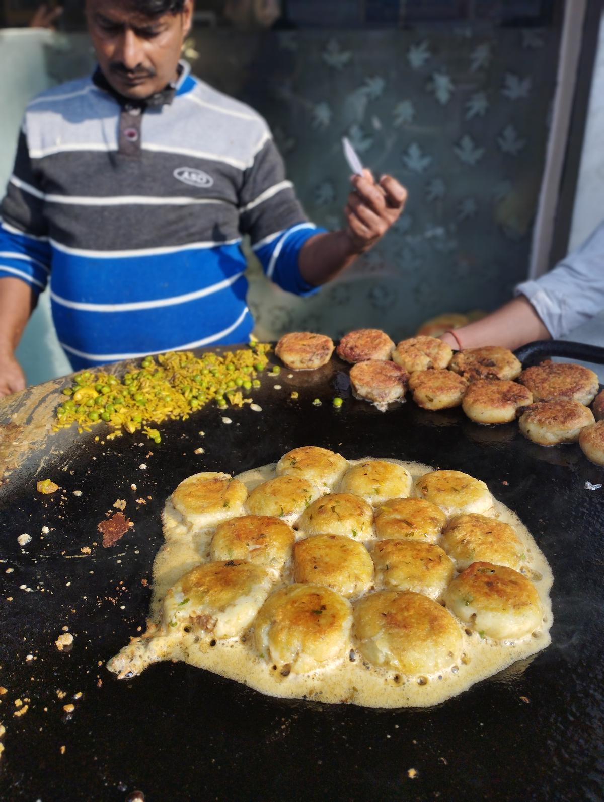 Chat and potato tikky in Varanasi