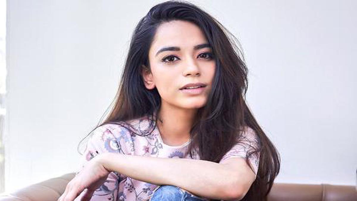 What Does Soundarya Sharma Carry In Her Bag?