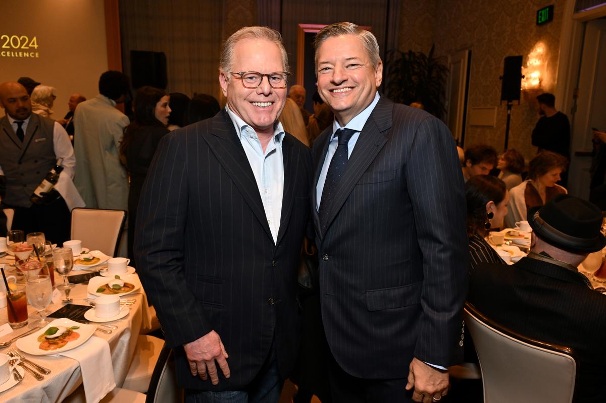 (L-R) David Zaslav, CEO, Warner Bros. Discovery and Ted Sarandos, CEO, Netflix at the AFI Awards last year in LA.