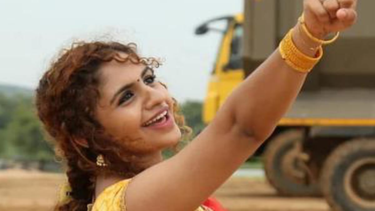 1200px x 675px - Kerala actor Noorin Shereef makes Telugu debut with 'Ullala Ullala' - The  Hindu