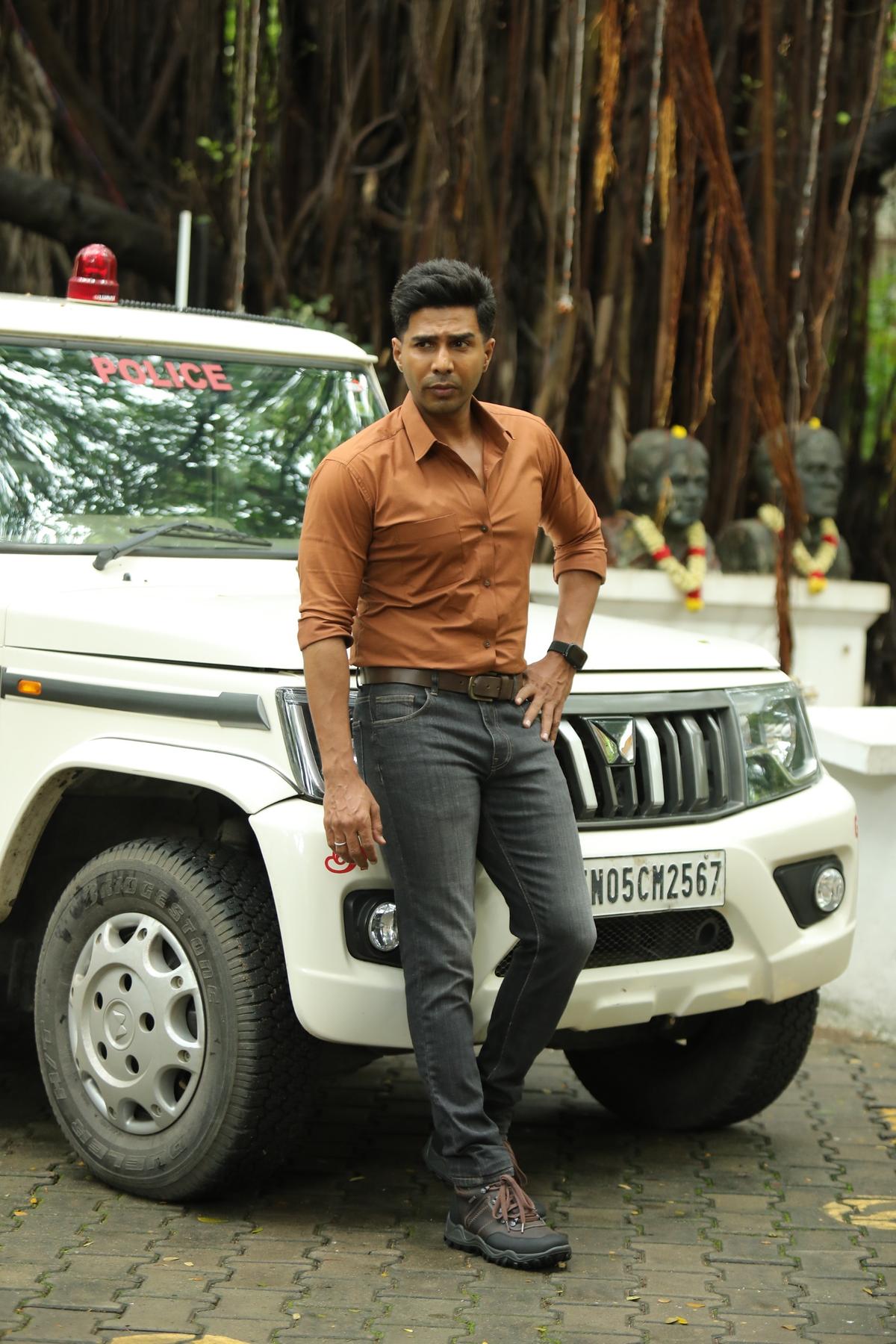 Vishnu Vishal em foto de 'Aaryan' Vishnu Vishal em foto de 'Aaryan'