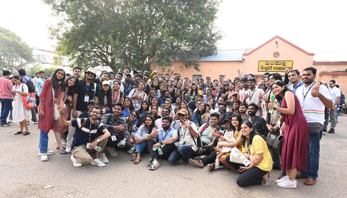 Participants of the Jagriti yatra