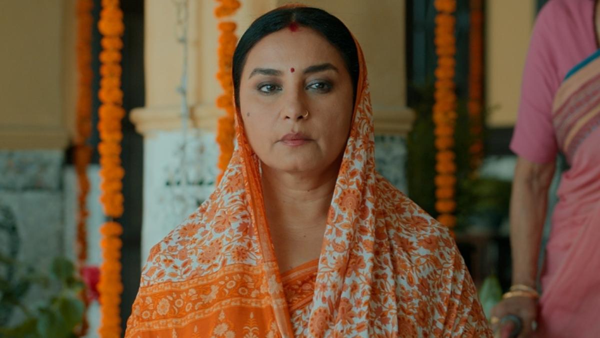  Divya Dutta 
