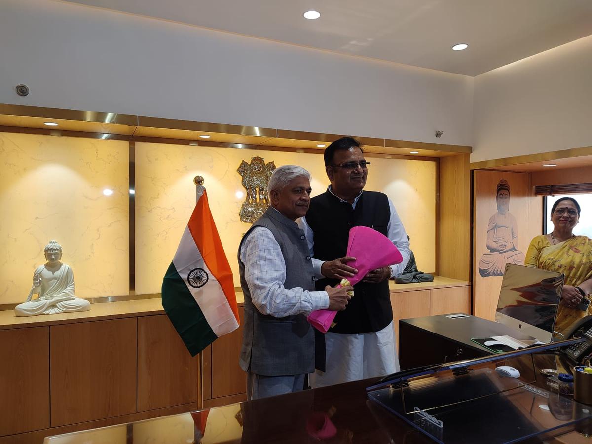 AAP MLA Raaj Kumar Anand takes oath as Delhi minister