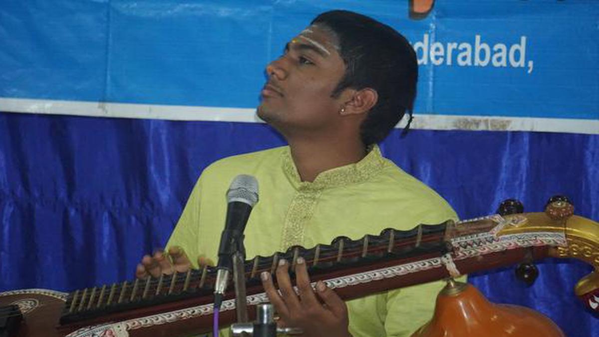 A vocal touch to the veena