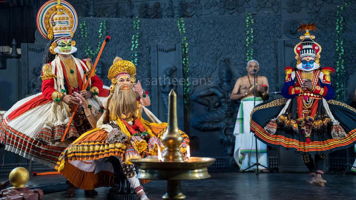 The story of Ekalavya makes a debut on the Kathakali stage - The Hindu