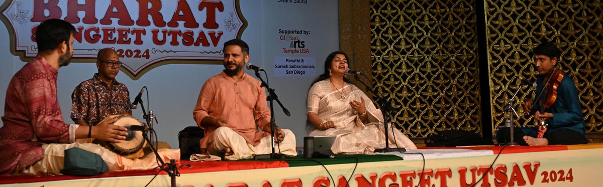 Vishnudev and Nandini accompanied by Vittal Rangan (violin), Vijay Natesan (mridangam) and N. Guruprasad (ghatam).