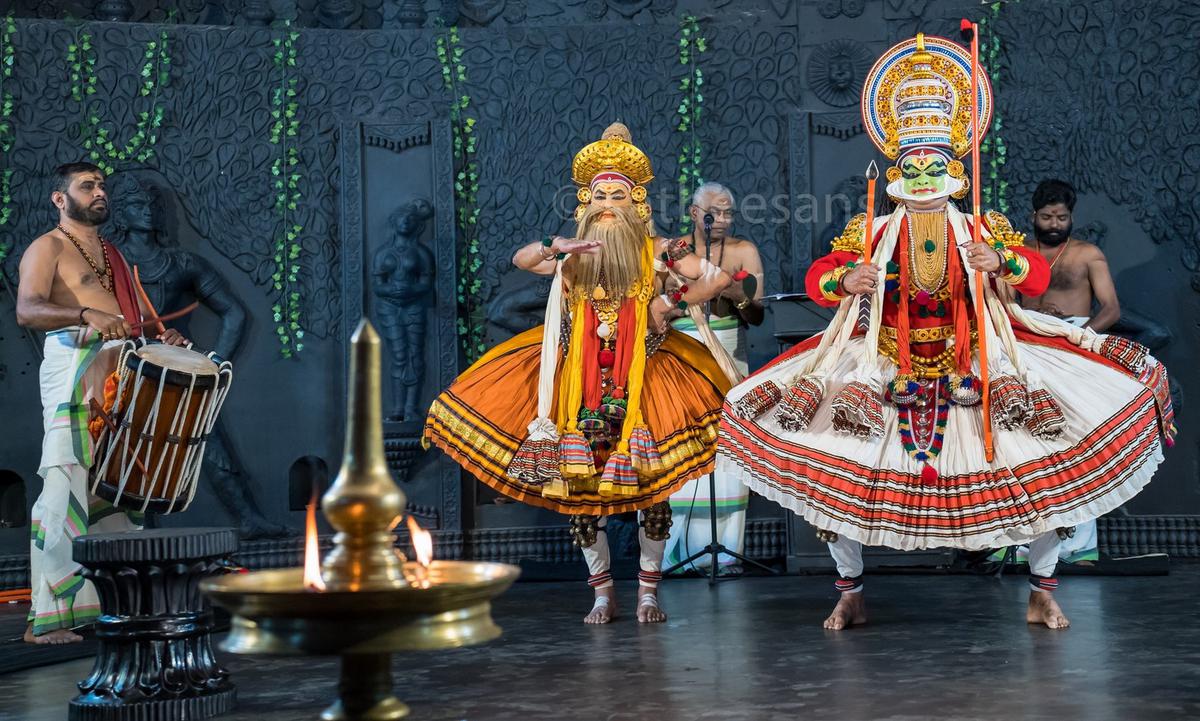 A sequence from Sadanam Akademi’s play Ekalavyan.